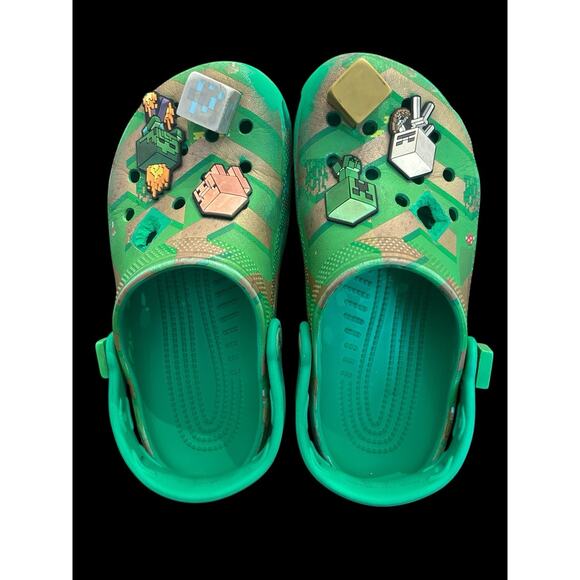 Minecraft X Collection Crocs Kids Size 2 Limited Edition Classic Elevated Clog - Picture 1 of 6